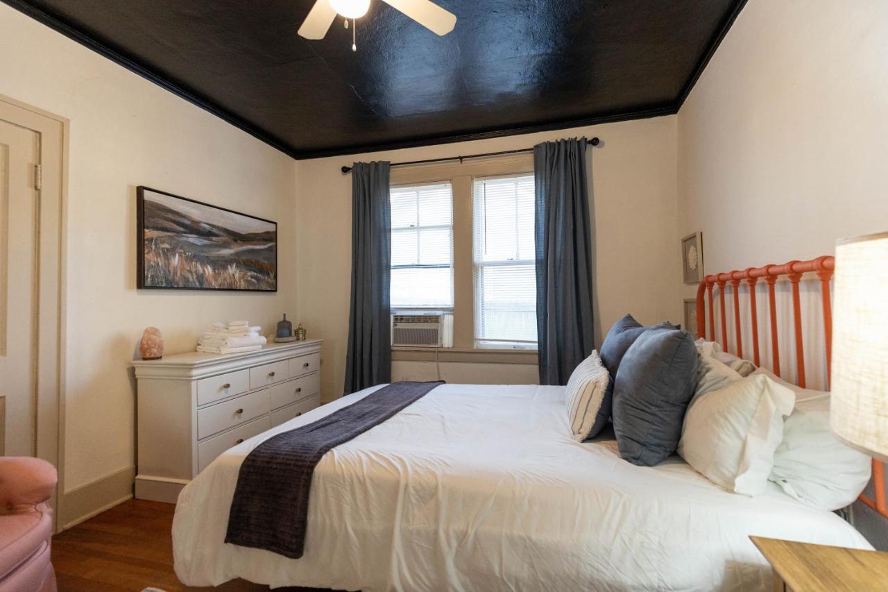 Historic Revival Midtown Memphis Duplex 64 Yes Pets Fast Wifi Free Parking Villa Екстериор снимка