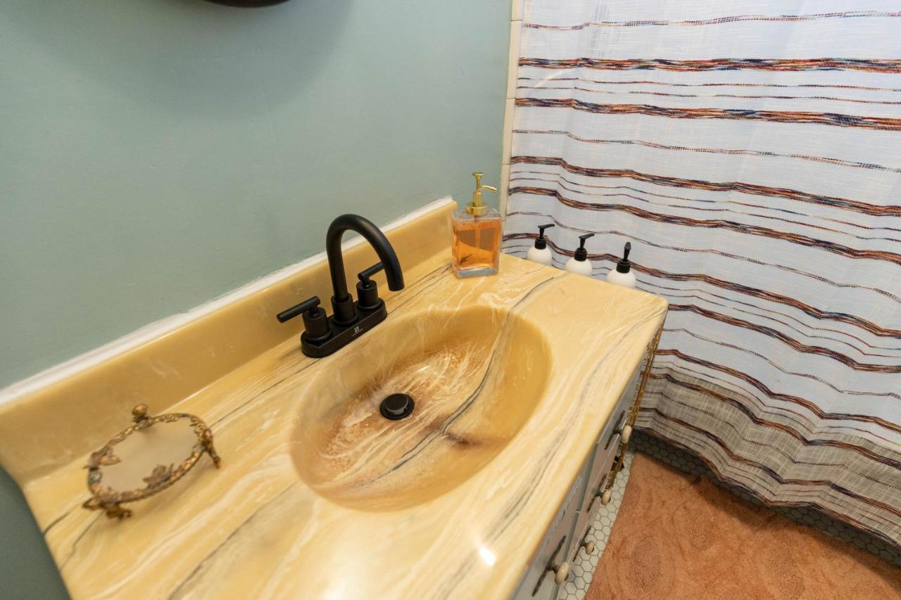 Historic Revival Midtown Memphis Duplex 64 Yes Pets Fast Wifi Free Parking Villa Екстериор снимка